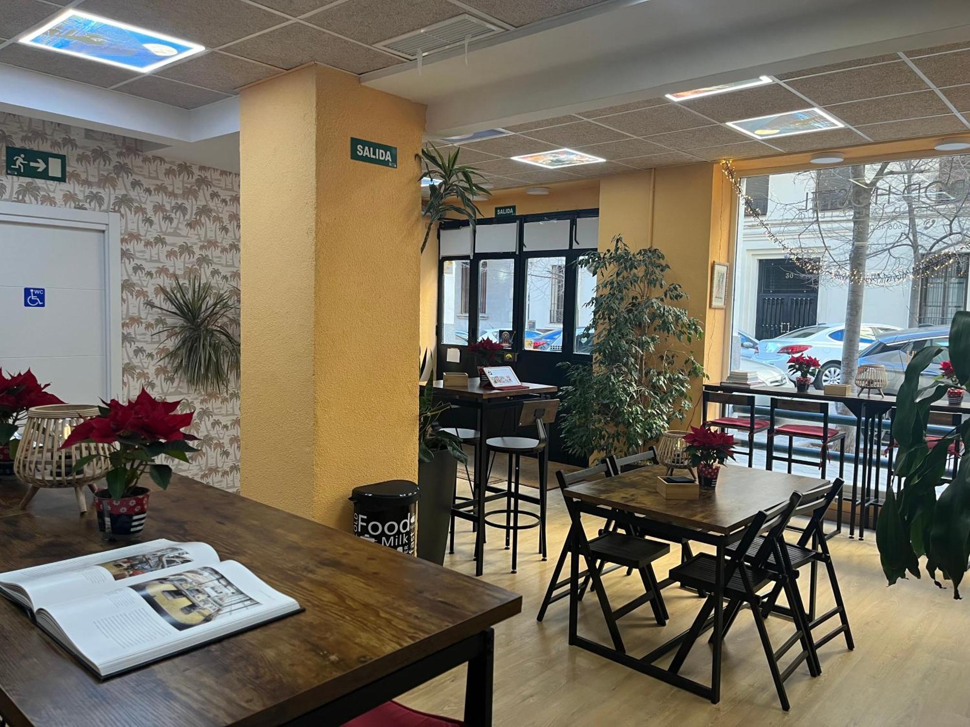 Hostal Debod *